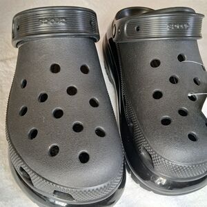 Crocs Classic Mega Crush Clog M7 W9